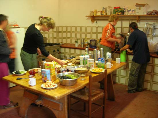 08_fruehst_team
